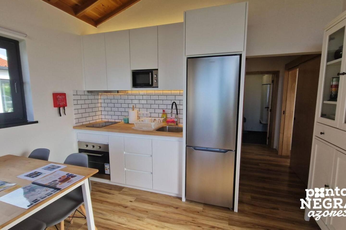 Photography House By Pontanegraazores Altares Buitenkant foto
