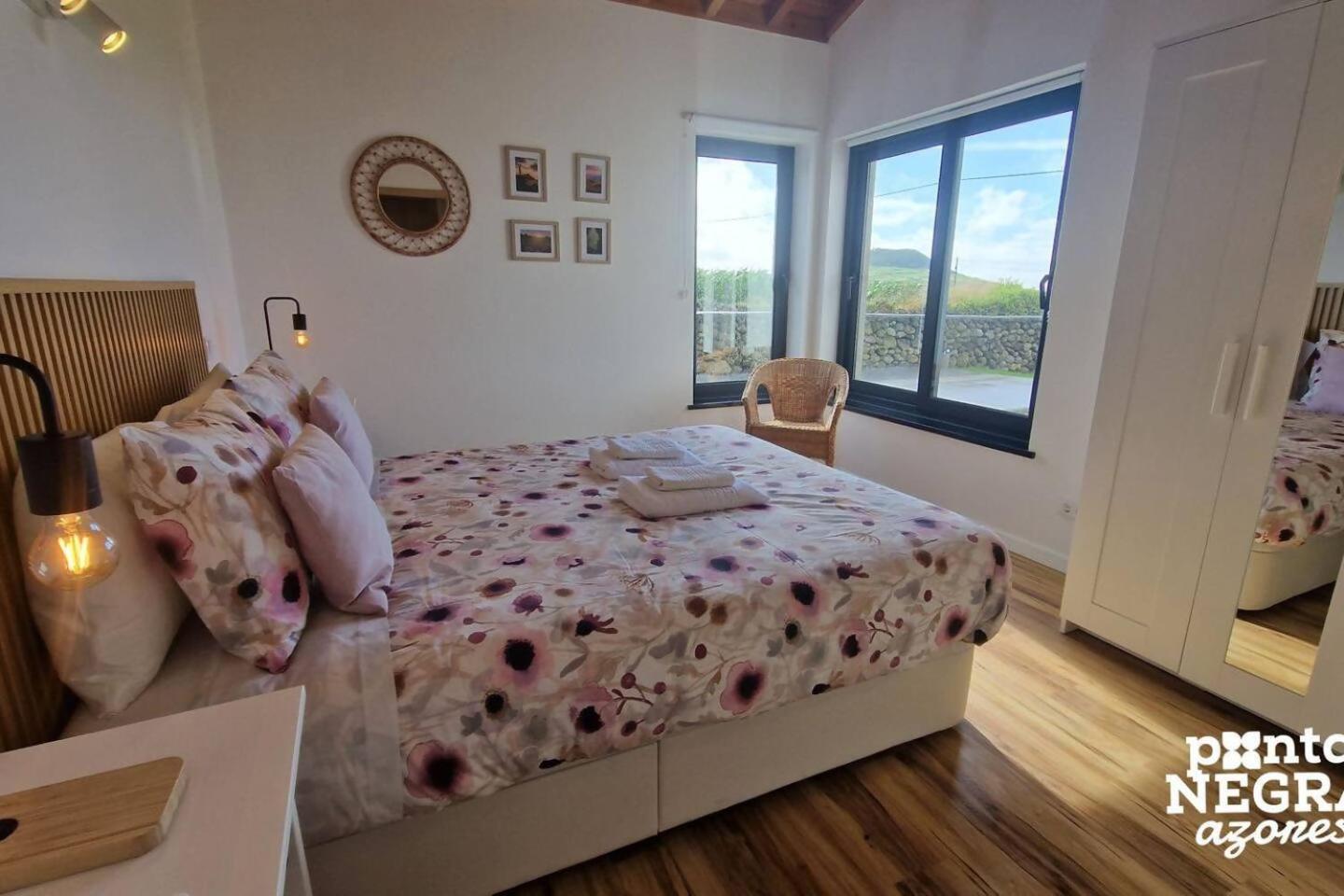 Photography House By Pontanegraazores Altares Buitenkant foto